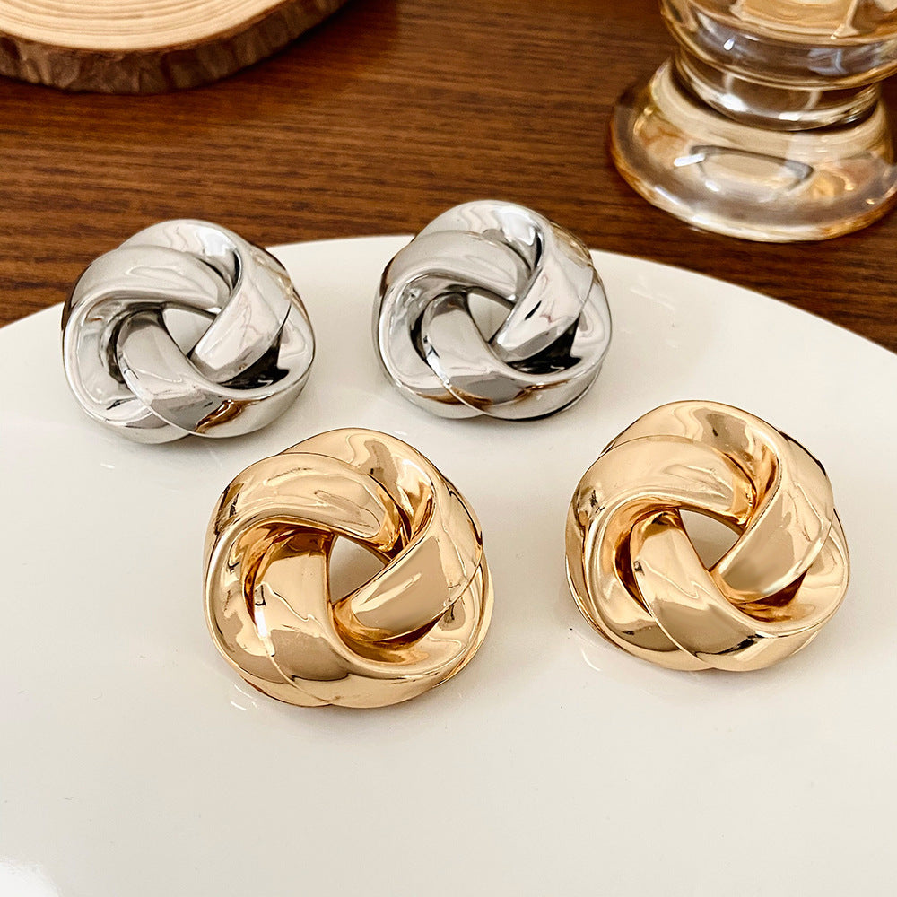All-match Twisted Alloy Stud Earrings For Women - URBAN METRO