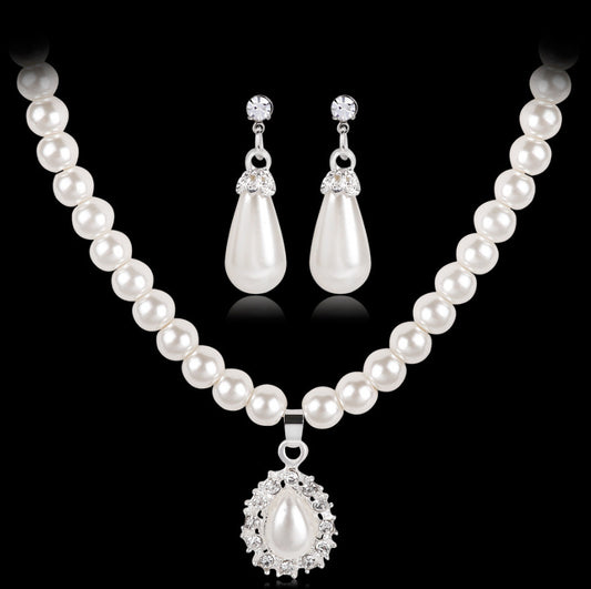 Pearl necklace set - URBAN METRO