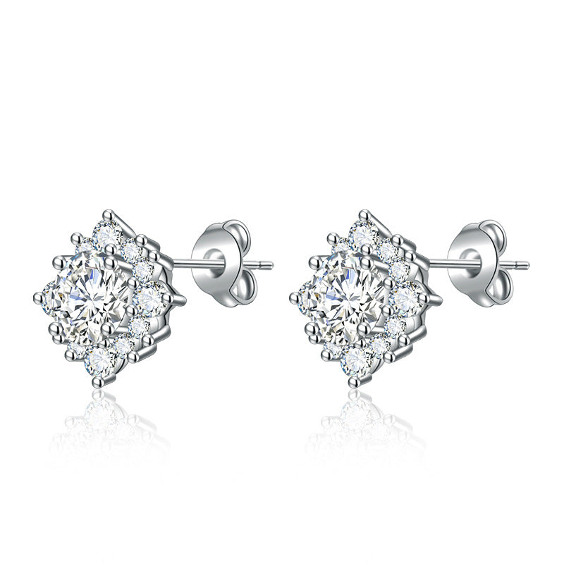 Sterling Silver Needle Moissanite Simple Flower Stud Earrings - URBAN METRO