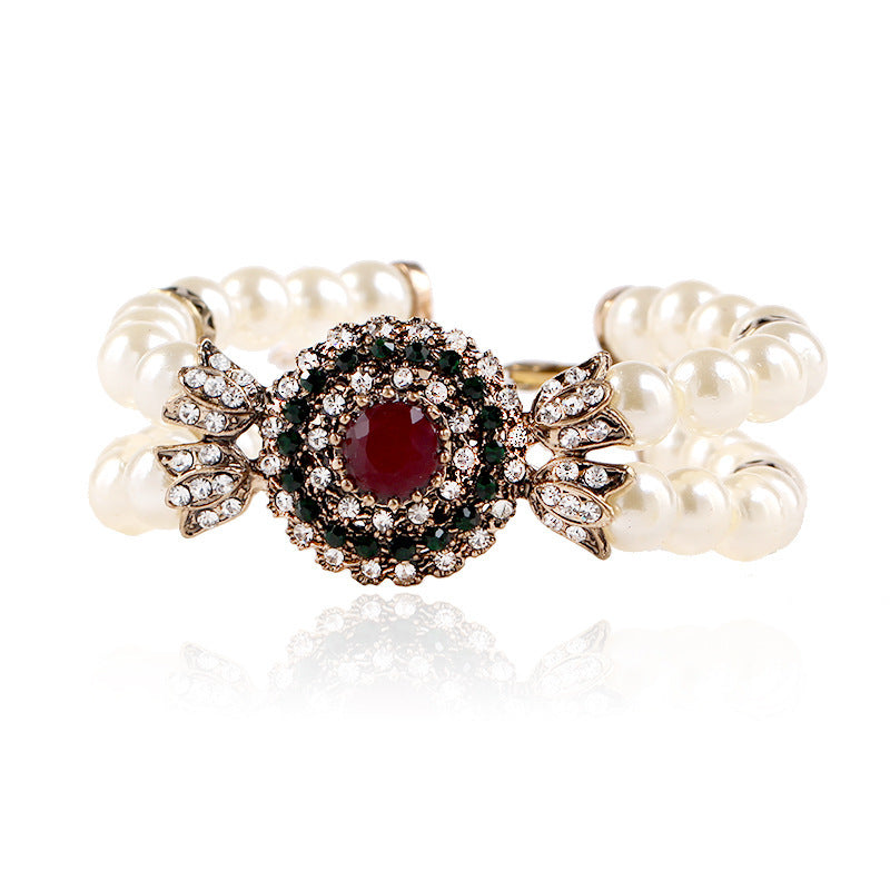 Luxury pearl bracelet - URBAN METRO