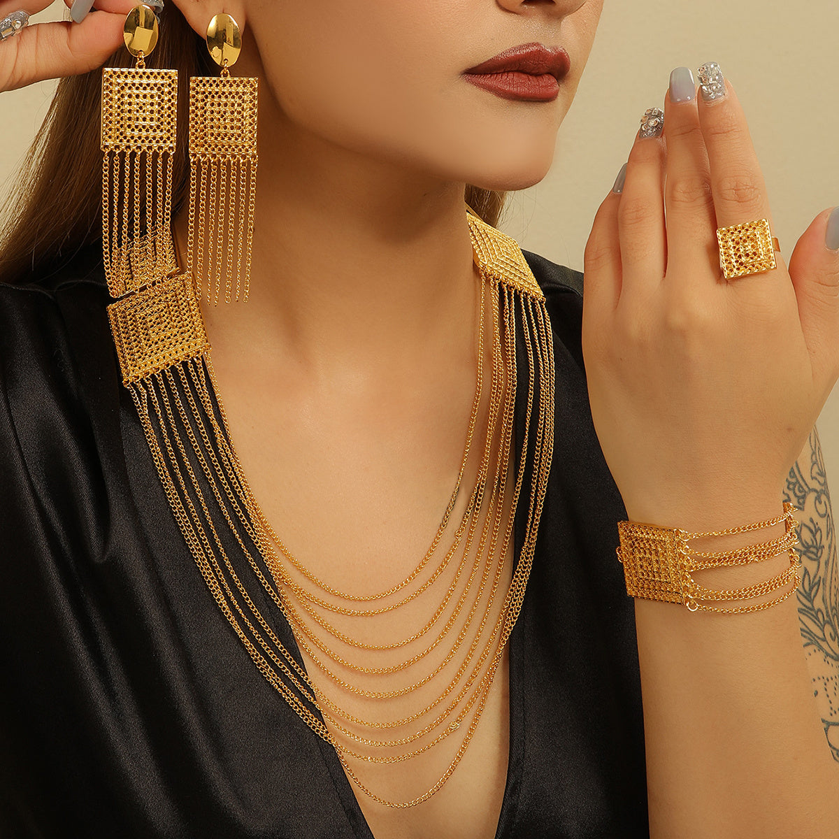 5pcs Fashion Ladies 18k Gold Plated Jewelry Set Tassel For Holiday Wear, Wedding Scene Jewelry, Multi-layered Temperament Wedding Jewelry - URBAN METRO