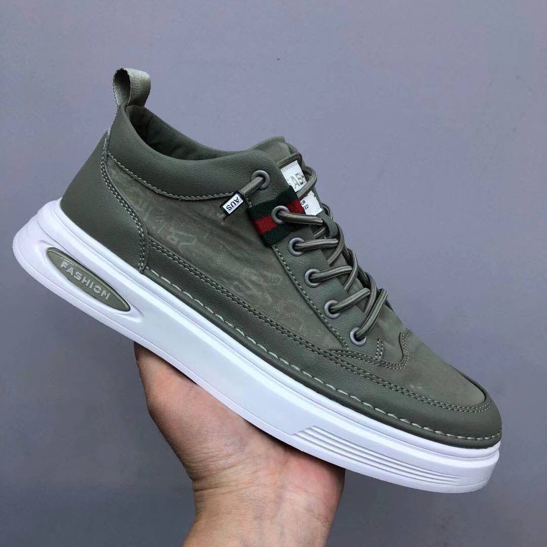 Umbrella Cloth Breathable Sneakers For Men - URBAN METRO