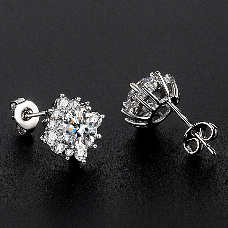Sterling Silver Needle Moissanite Simple Flower Stud Earrings - URBAN METRO