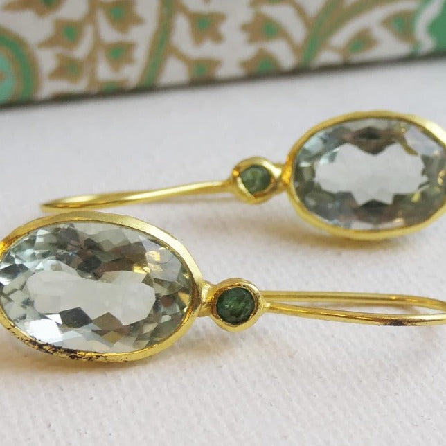 Popular Retro Fashion Creative Women's Earrings - URBAN METRO