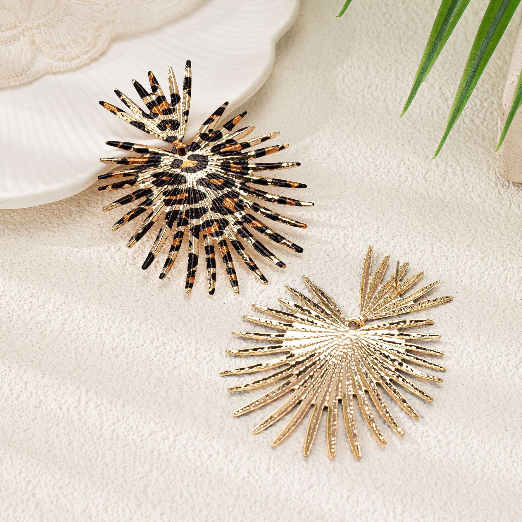 Fashion Temperament Leopard Print Women's Earrings - URBAN METRO