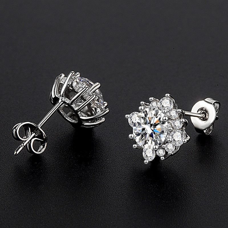 Sterling Silver Needle Moissanite Simple Flower Stud Earrings - URBAN METRO