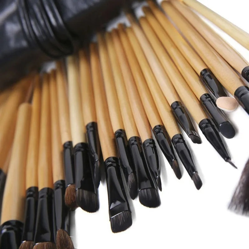 Gift Bag Of 24 Pcs Makeup Brush Sets Professional Cosmetics Brushes Eyebrow Powder Foundation Shadows Pinceaux Make Up Tools - URBAN METRO