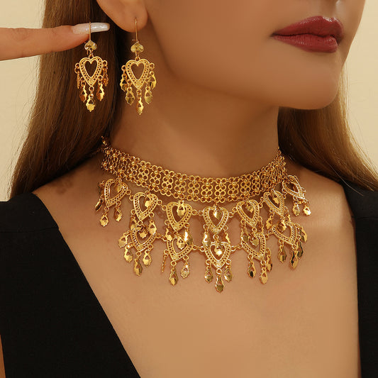 3pcs Fashionable Retro Luxury Heart-shaped Hollow Necklace Earrings Women's Set, Suitable For Party And Dance Gifts, Daily Wear - URBAN METRO